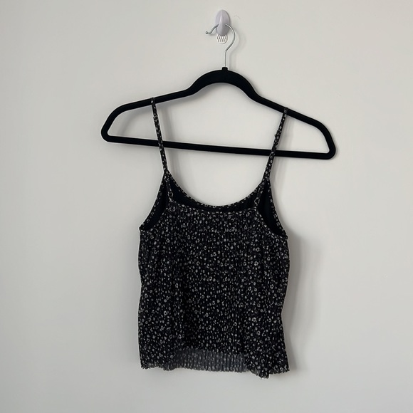 HOLLISTER Floral Tank - Picture 4 of 4